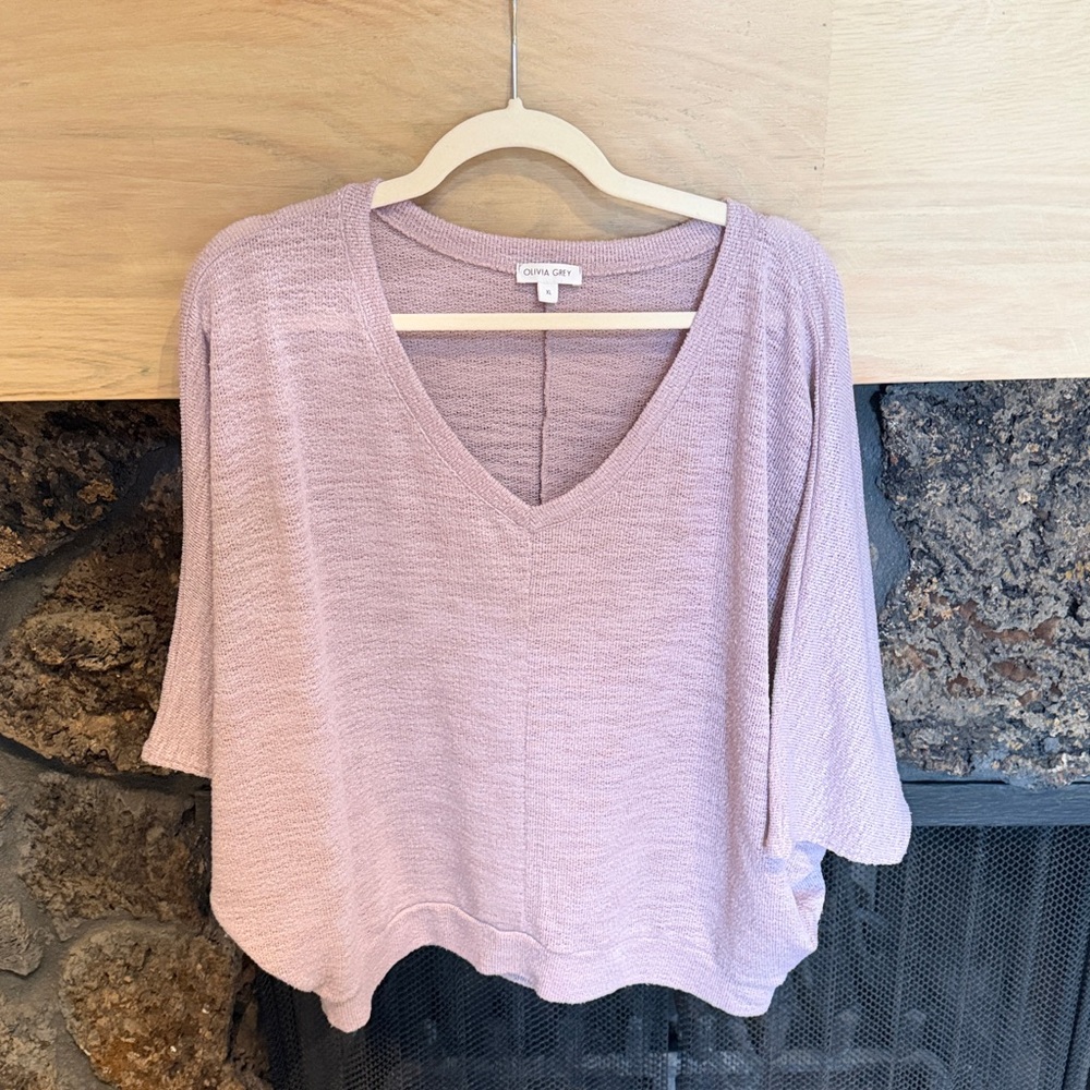 Chic Women's Sweater Blouse in Soft Pink